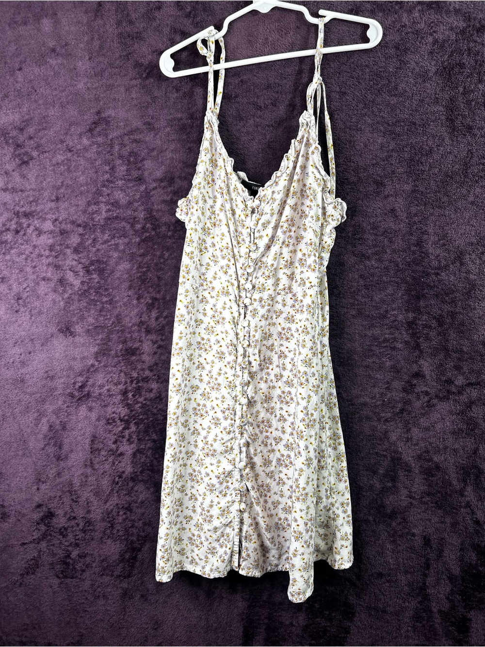 Forever 21 Cream Floral Button-Front Slip Dress